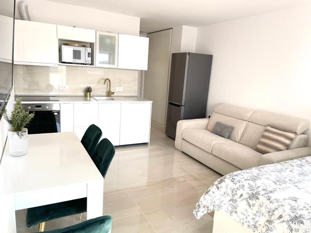 Apartment Vila ** Стиниця Екстер'єр фото